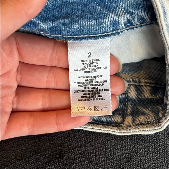 Women’s Aeropostale High Waisted Shorty Jean Shorts - Picture 8 of 9